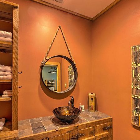 Pet-Friendly Blue Ridge, Cherokee Forest Retreat! Greeneville Exterior foto